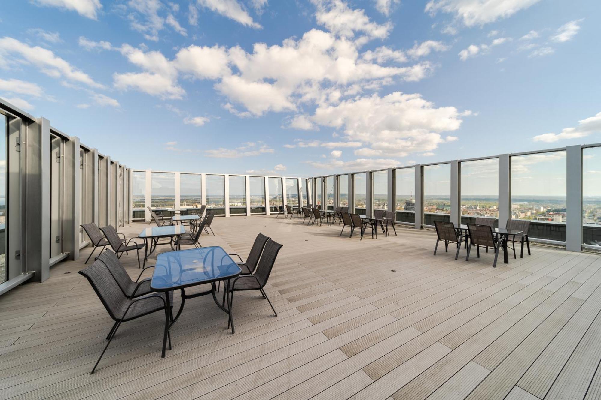 Hanza Tower Apartment No. 524 - Swimming Pool, Jacuzzi, Balcony Щецин Экстерьер фото